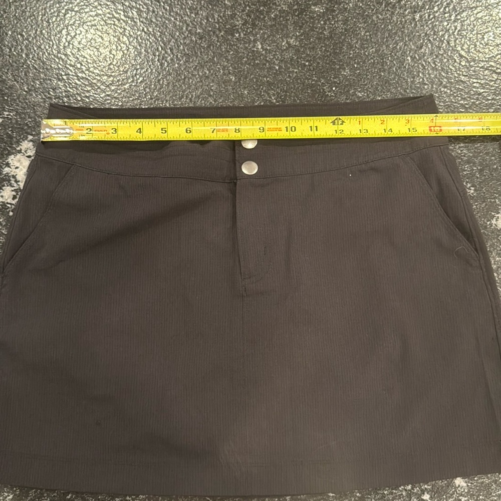Prana skort size 8